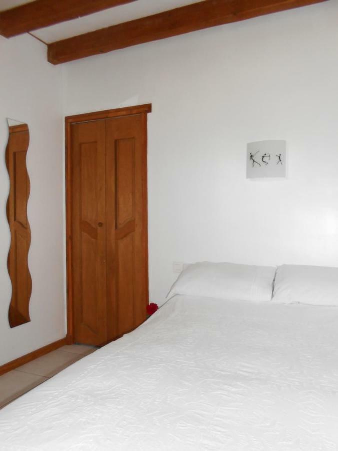Saint-Quentin-la-Tour Chez Irene B&B 외부 사진